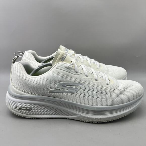 Skechers Go Run Elevate 2.0 Sneakers Men Size 13 White Comfort Cushion Low Shoes - Picture 1 of 8